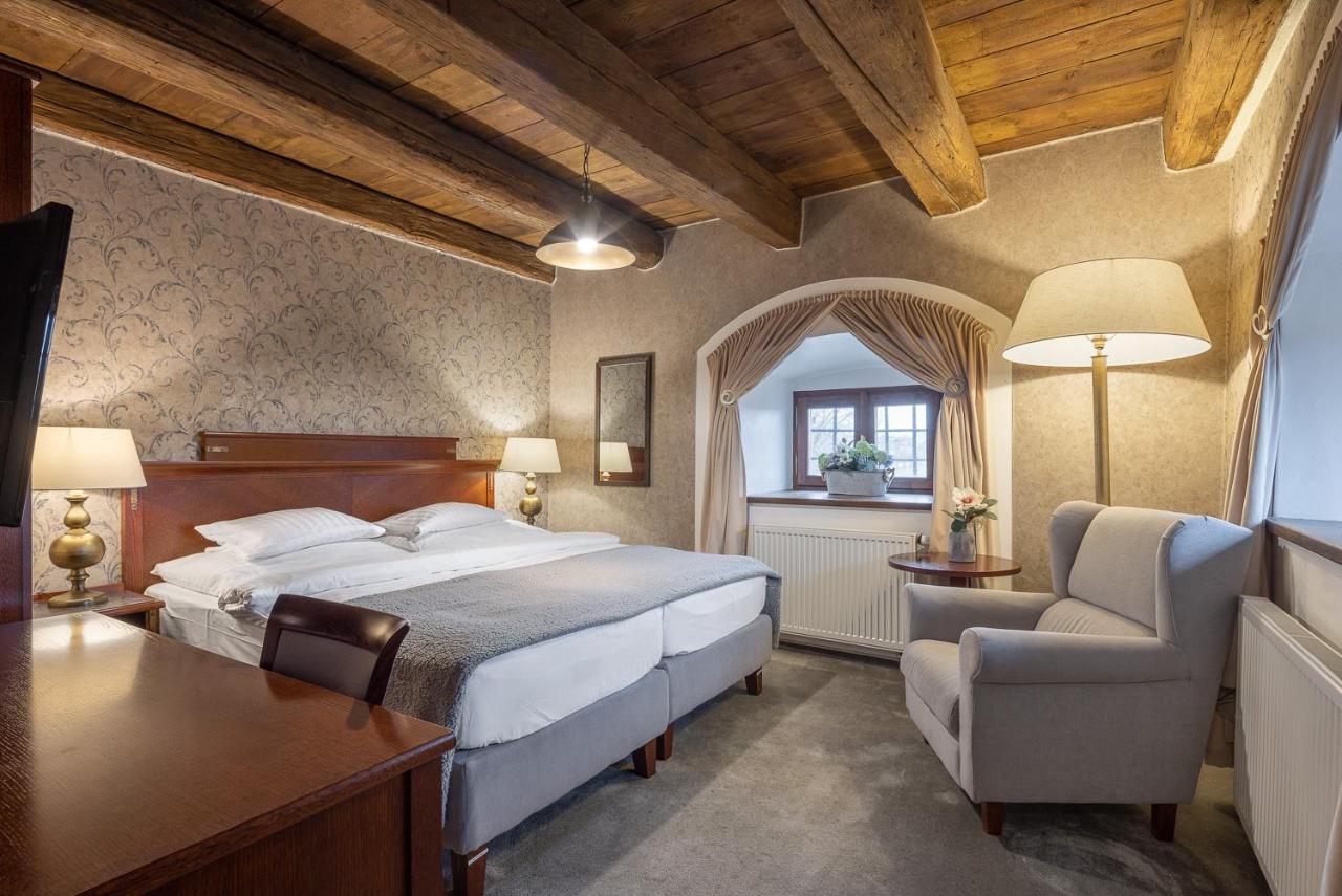 Pytloun Chateau Hotel Ctenice Prague Luaran gambar