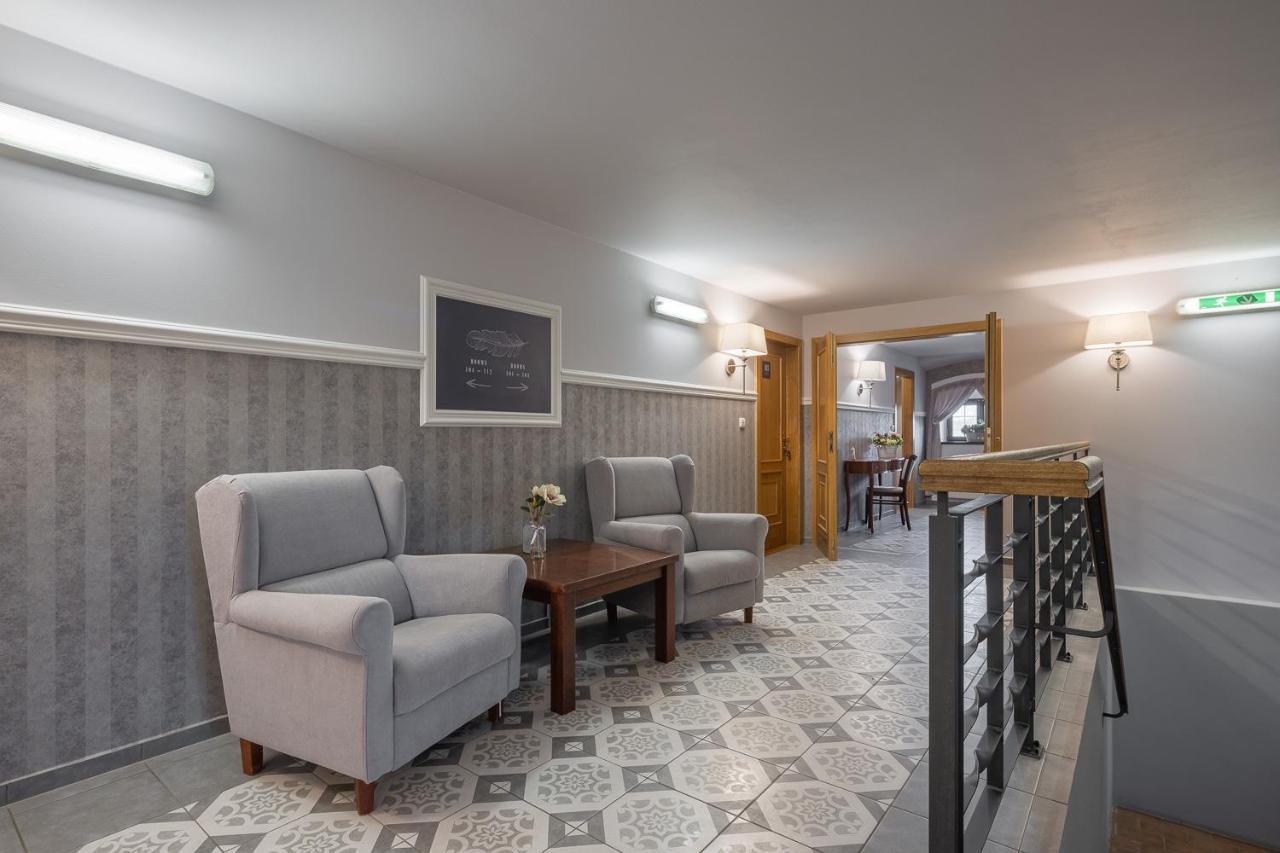 Pytloun Chateau Hotel Ctenice Prague Luaran gambar